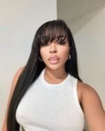 Straight wig with bang