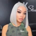 Gray straight bob wig - Image 2