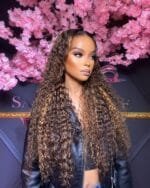 4\27# Lace Wig Curly