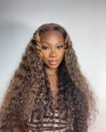 4\27# Lace Wig Curly - Image 3